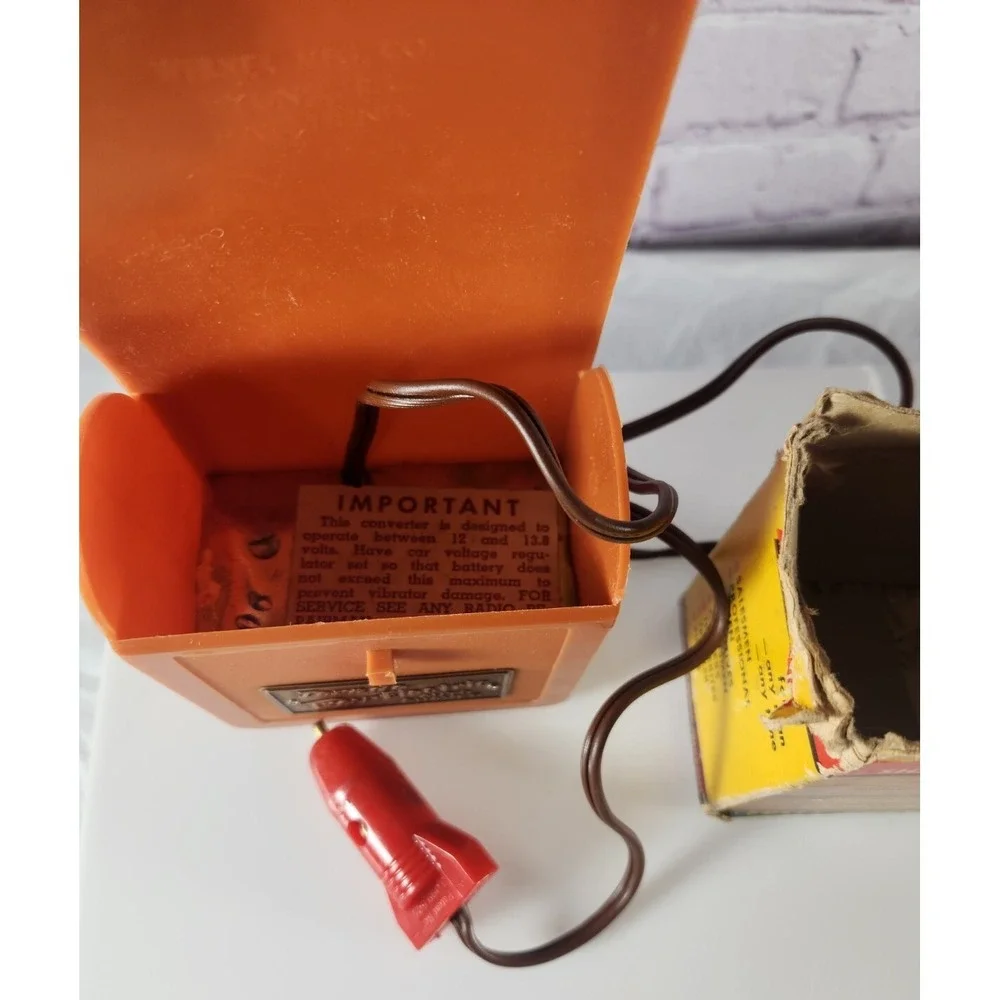 1948-50 Terado -Electric Auto Shaver Plug‎ Charger Box Inserts & Receipt Prop